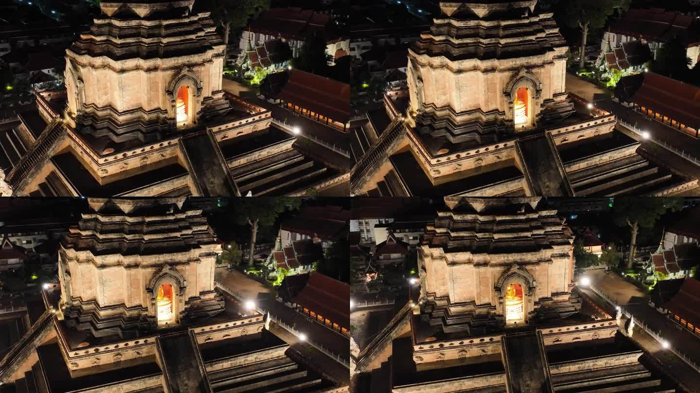 泰国清迈古城大佛塔寺航拍城市夜景风光