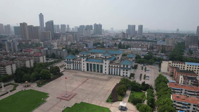 安徽滁州人民广场大剧院航拍
