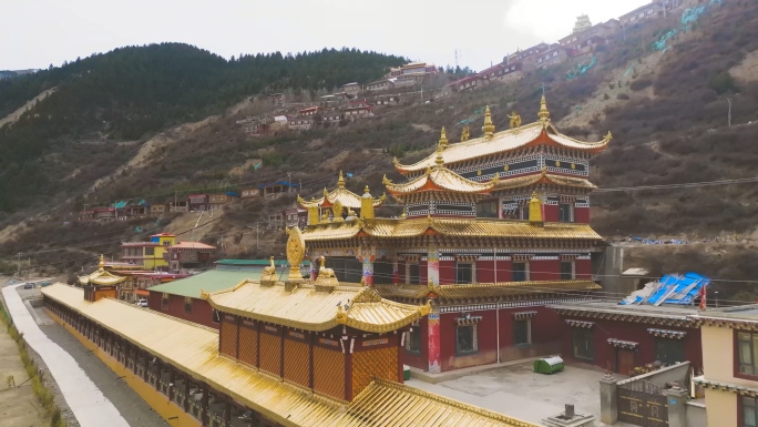 西藏寺庙佛教航拍