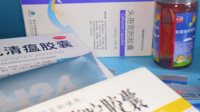 医药药品西药医疗视频素材空镜头_14