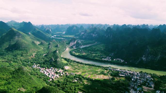 桂林漓江，漓江风景，桂林山水