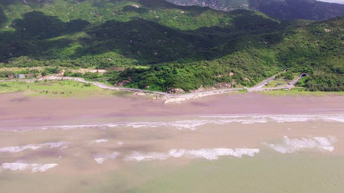 广东珠海横琴粤澳深合区南部天然沙滩航拍