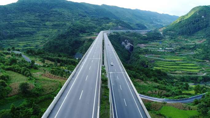 丹寨石桥大桥4K航拍 贵州高架桥（二）