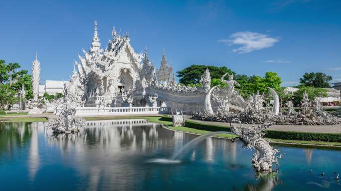 泰国清莱白庙寺庙延时风光