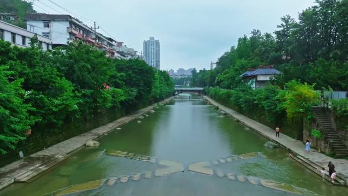 双河清溪河 玩水 街道