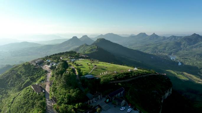 航拍临沂市蒙阴县岱崮地貌景区风景