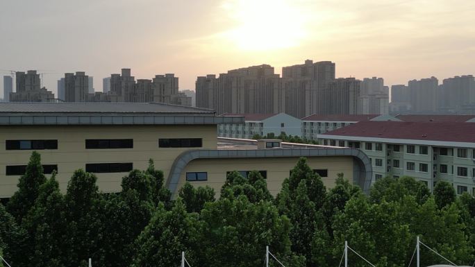 郑州经贸学院