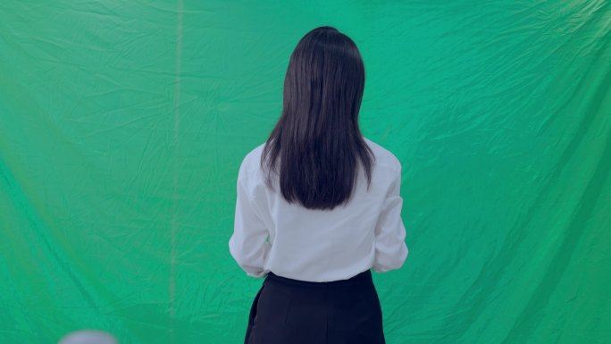 绿幕抠像女性人物背影