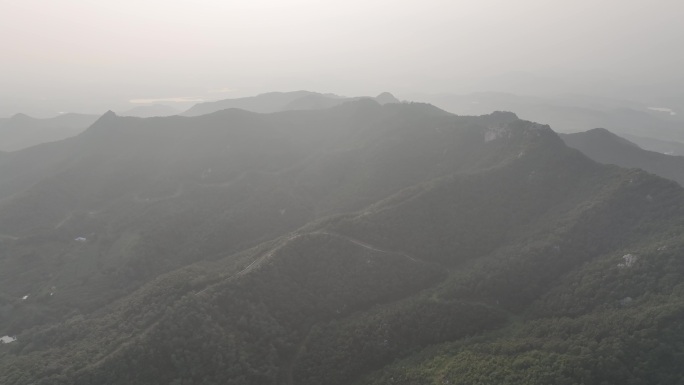 航拍威海市临港区草庙子镇南玉皇山风景