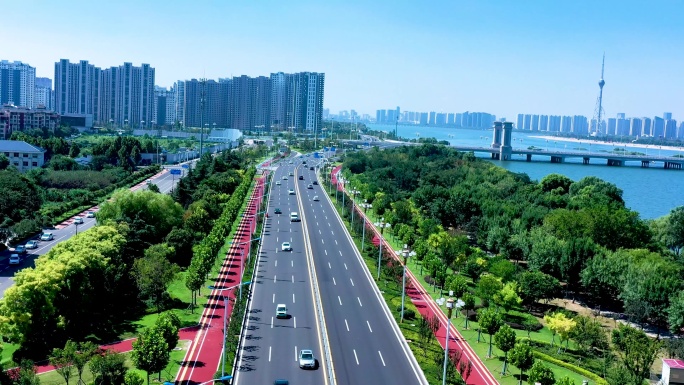 航拍临沂市滨河大道风景