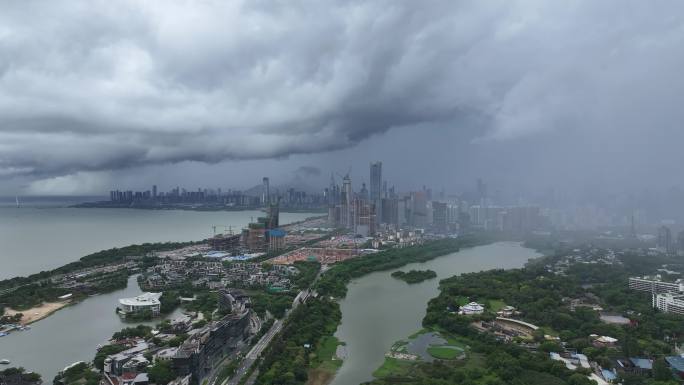 深圳南山区极端暴雨天气航拍