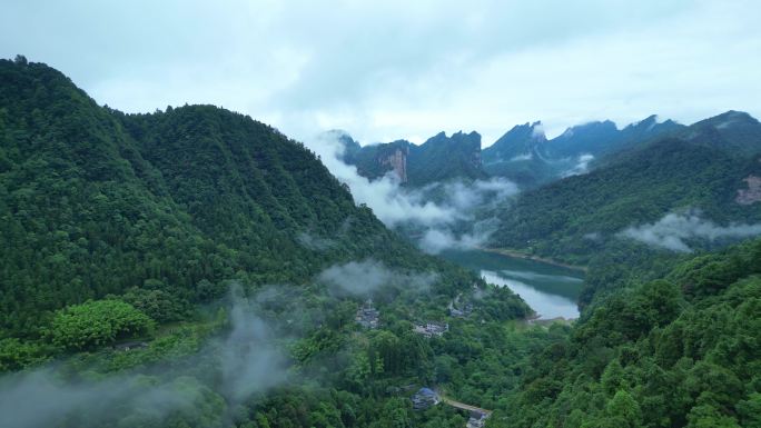 张家界群山航拍