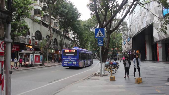 中国广东广州街景西华路 市井文化