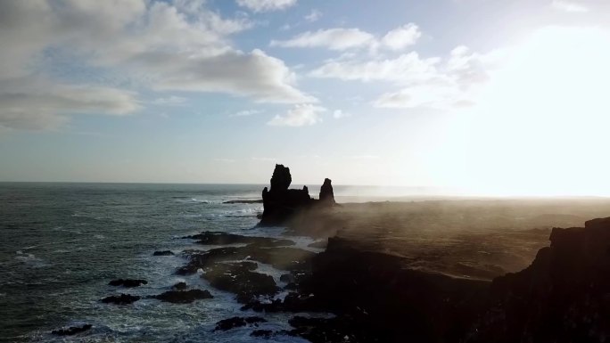 冰岛海蚀柱群日落