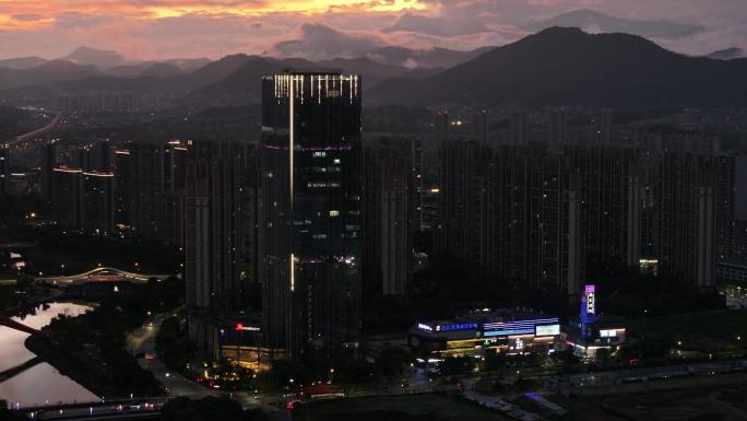 临安青山湖科技城傍晚夜景