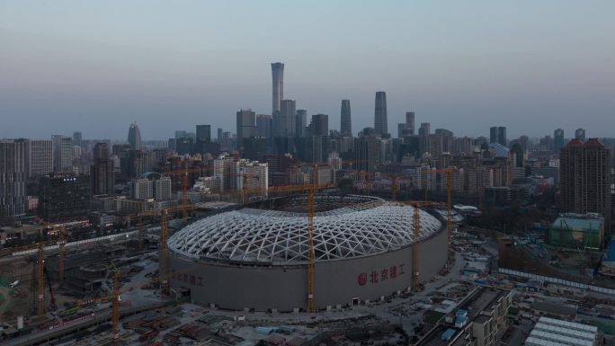 北京建设中的工体日转夜延时摄影