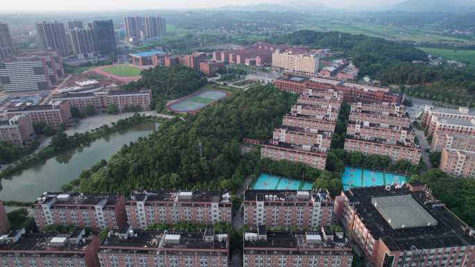 中南林业科技大学涉外学院4K航拍