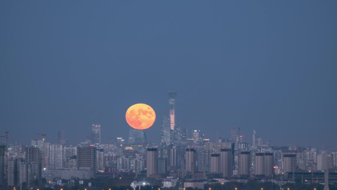 北京西山拍摄月升延时摄影