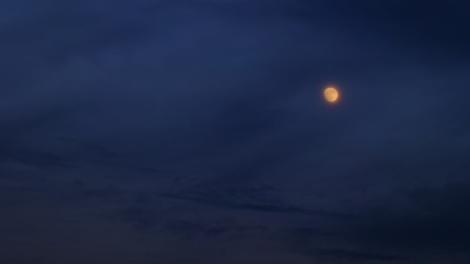 夜空中的月亮 月色 明月几时有