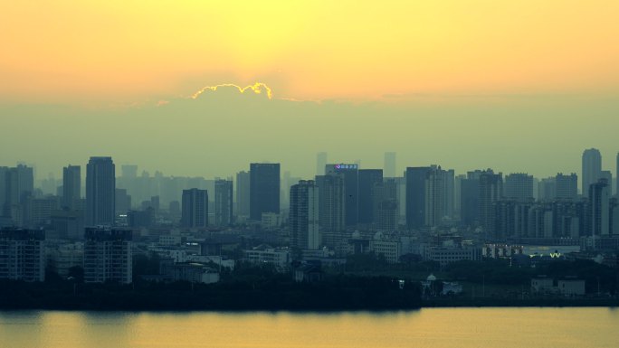 江景楼群日落