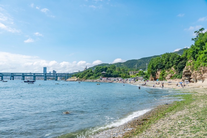 大连银沙滩海边海浪延时