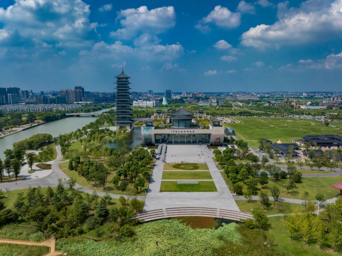 航拍中国大运河博物馆正面延时摄影