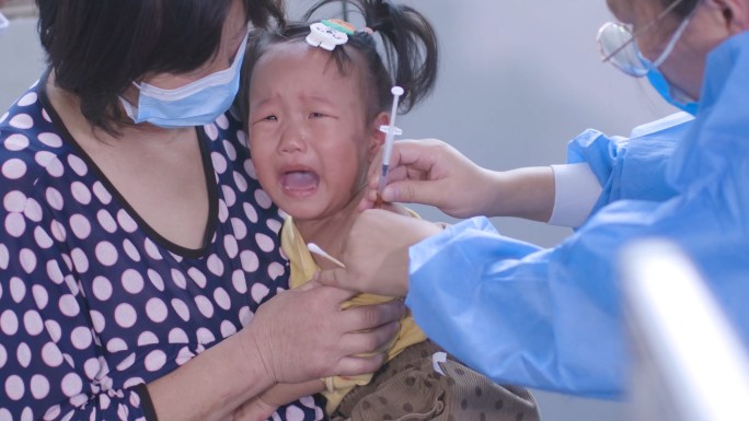 儿童打针接种疫苗7