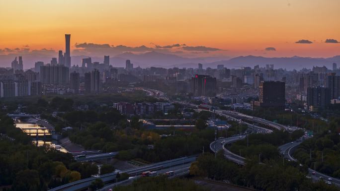 实拍夕阳下的北京国贸CBD延时