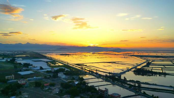 海南乐东黎族自治县莺歌海海景日落航拍