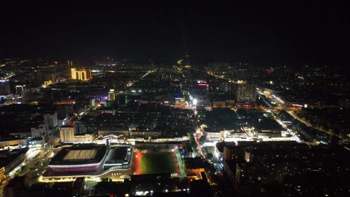 江苏连云港夜景步行街人流航拍