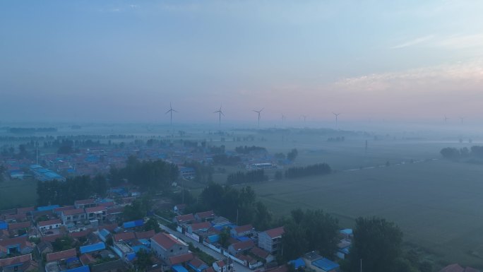 风力发电 蓬莱仙境 云雾缭绕 清洁能源
