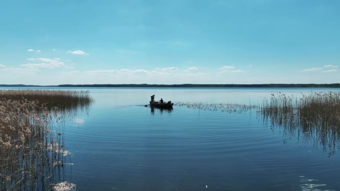 原生态湿地湖泊