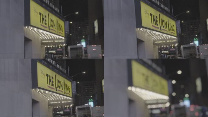 美国纽约时代广场百老汇狮子王演出门口夜景