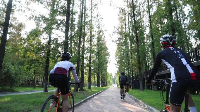 骑行 全民健身 绿色生活 低碳