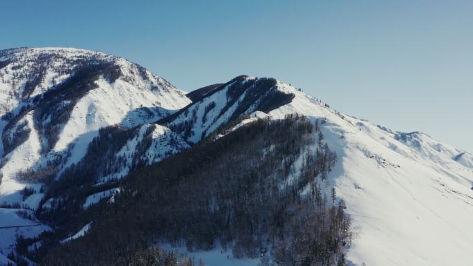 4k新疆冬季雪山