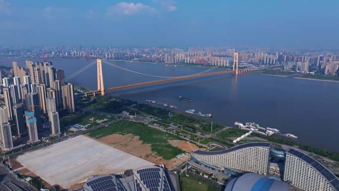 武汉国际博览中心环绕航拍