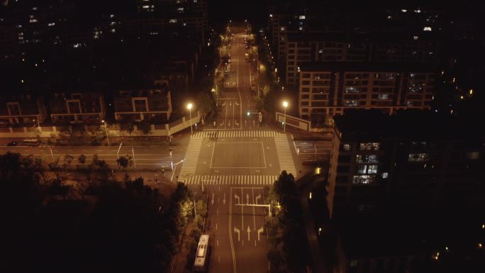 大蜀山夜晚街道道路航拍