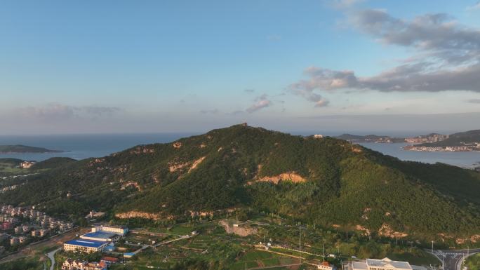 航拍威海市环翠区远遥墩山海景观