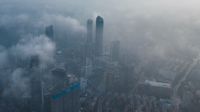 【4k】航拍无锡地标建筑群平流雾穿云延时