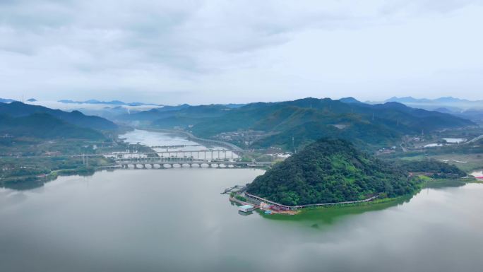 临安青山湖