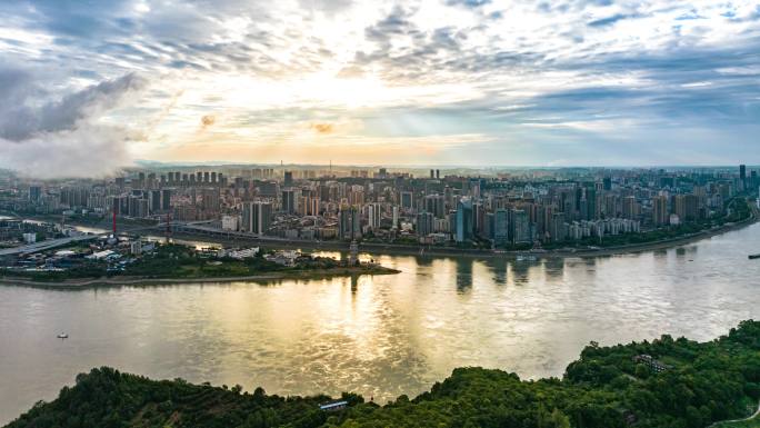 大宜昌日出（中景）