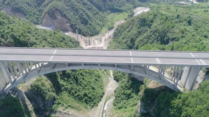 贵州石阡 思剑高速公路木蓬河大桥航拍4K