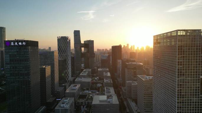 深圳南山区软件产业基地建筑夕阳夜景