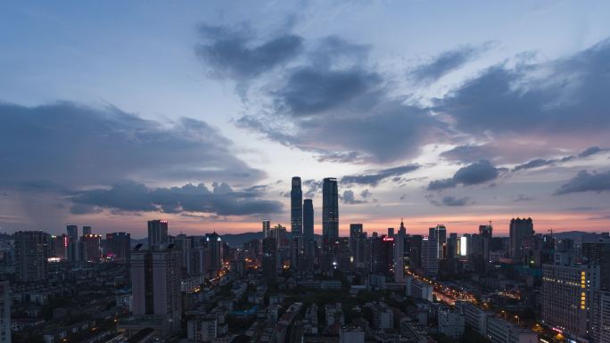 繁华城市夜景长沙五一商圈延时摄影空镜素材