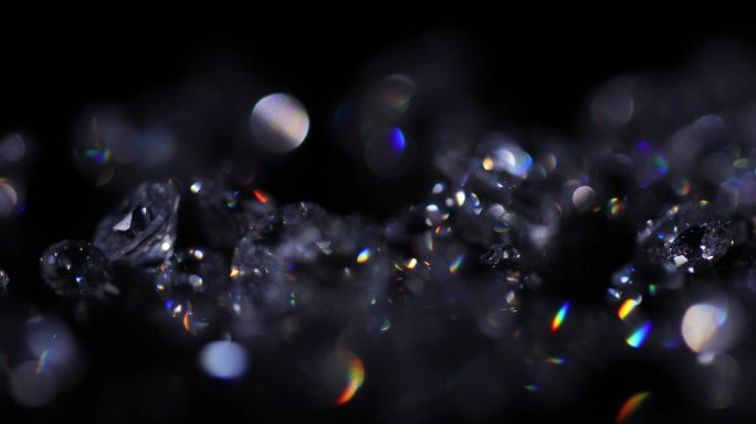 绚丽多彩的钻石晶莹剔透璀璨夺目光斑光晕