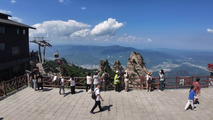 正版航拍河南老君山5A级风景区