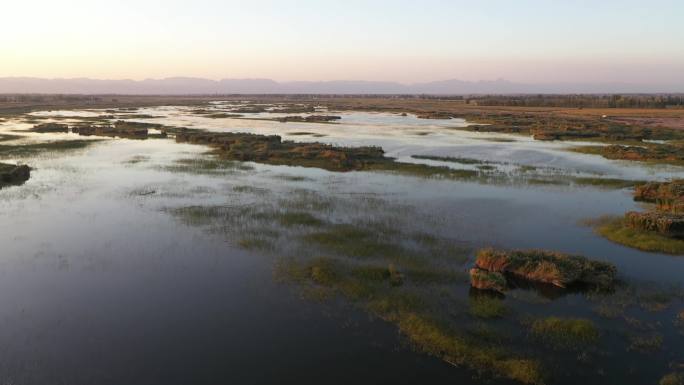 沙漠湖泊