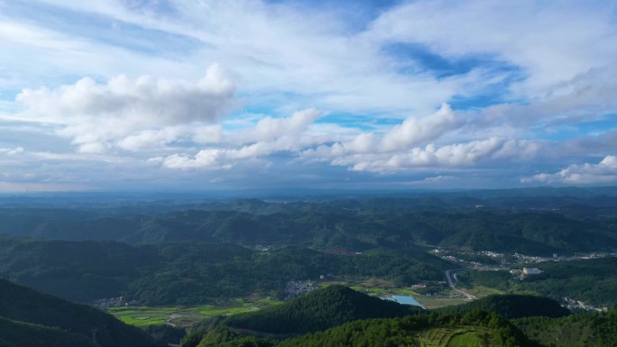 移动延时森林蓝天白云青山绿水祖国秀美山川