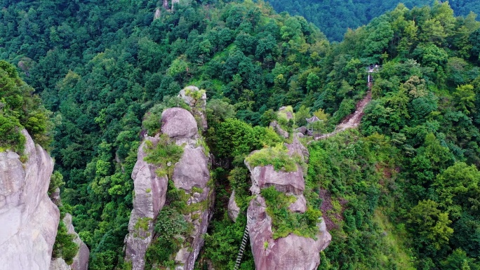 浙江台州黄岩区，澄江街道，松岩山，石大人