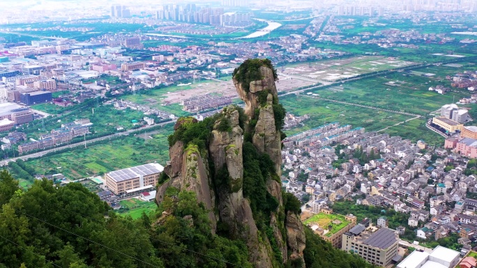 浙江台州黄岩区，澄江街道，松岩山，石大人